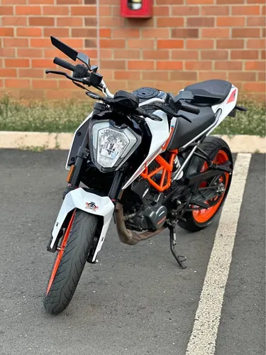 KTM DUKE 200 2025 10.000 KM