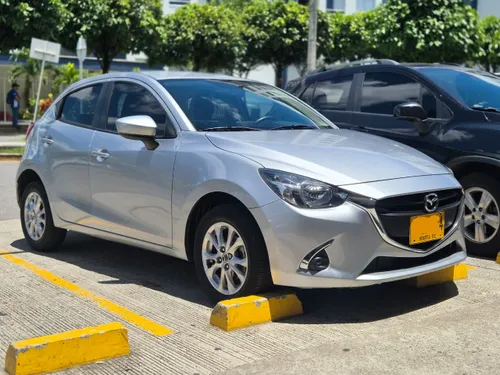 2020 Mazda 2 Touring Automatico