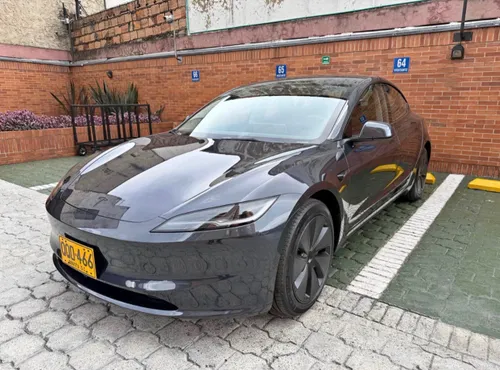 Tesla Model 3 RWD 2026 0km