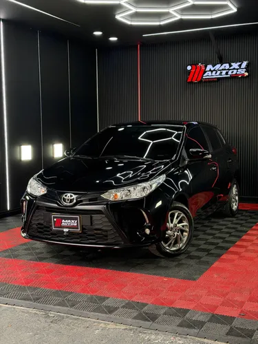 Toyota Yaris XS 1.600 cc Automático