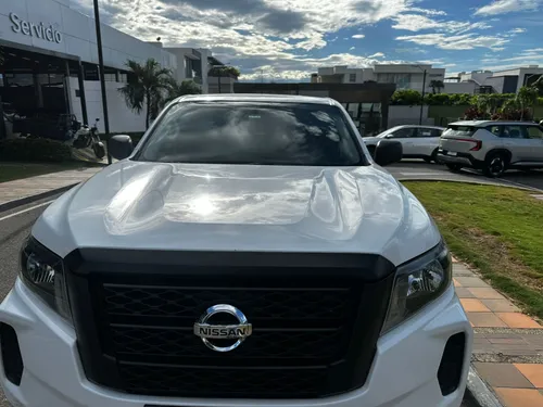 Nissan Frontier NP300