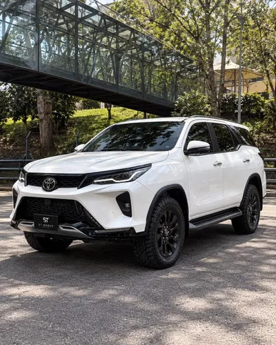 Toyota Fortuner SRV 2.8 Diésel  2024