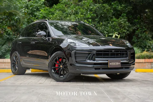 PORSCHE MACAN 2024