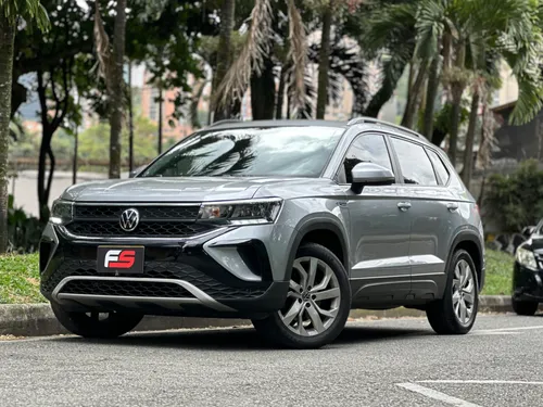 VOLKSWAGEN TAOS COMFORTLINE 2022