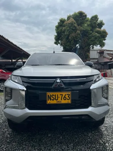 Mitsubishi L200 GLS