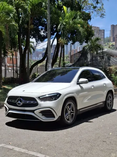 2025 MERCEDES BENZ GLA250 4MATIC  HYBRID