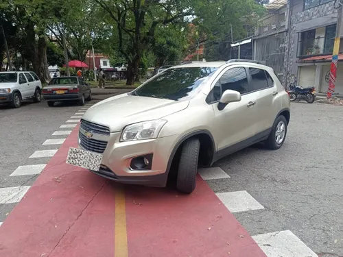 CHEVROLET TRACKER AUTOMATICA 2015