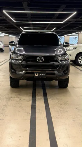 TOYOTA HILUX 2026