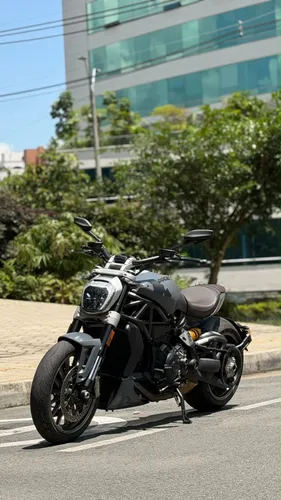 DUCATI X DÍAVEL