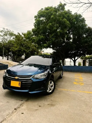 Chevrolet ónix turbo lt 2022