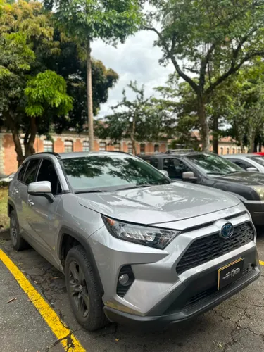 TOYOTA RAV4 LE HYBRID