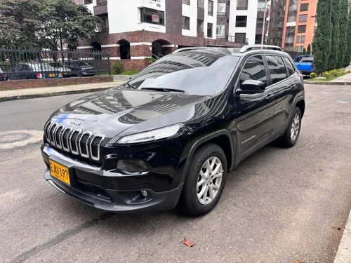 JEEP CHEROKEE LONGITUDE PLUS 3.2L 2017