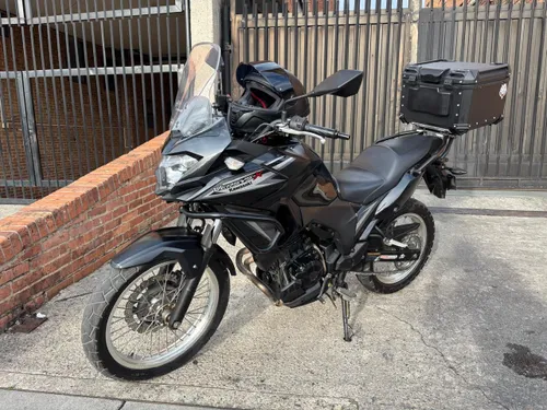 Kawasaki Versys-X 300 ABS  Modelo 2019