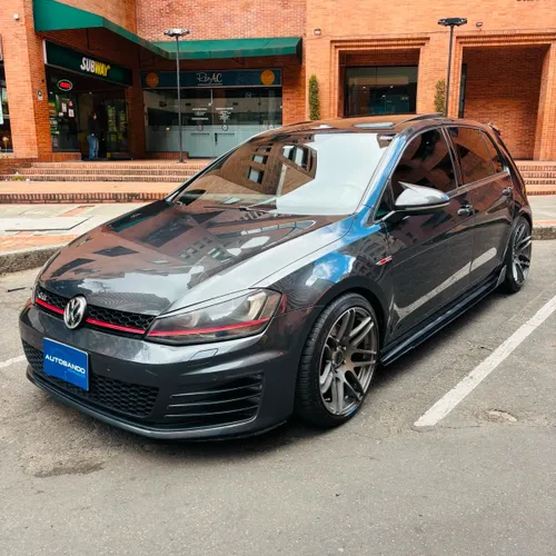VOLKSWAGEN GOLF GTI DSG PERFORMANCE TP 2000CC T 5P CT