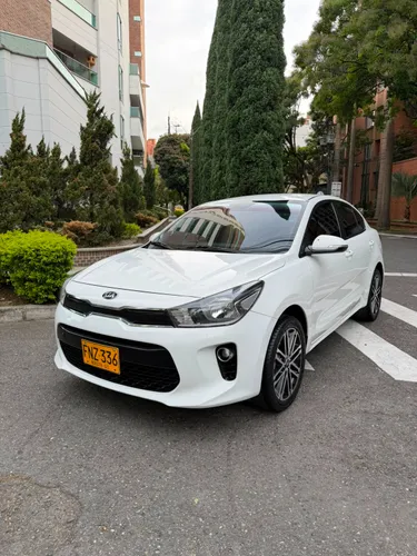 Kia Río Vibrant Mt 2019