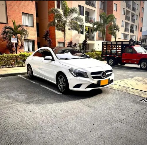 Mercedes Benz CLA180 2016