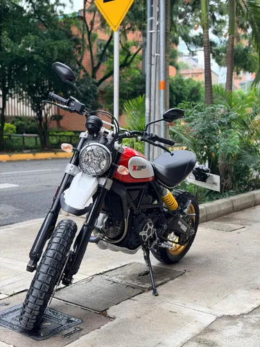 Ducati Scrambler Desert