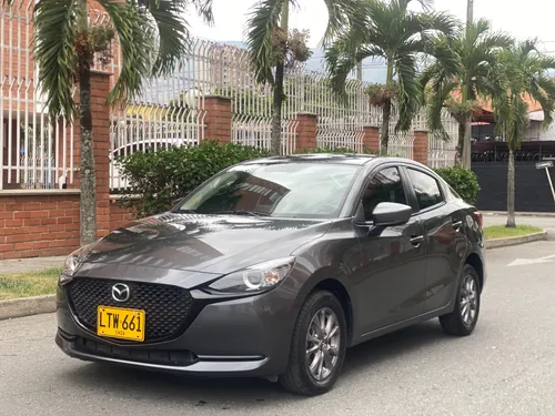 MAZDA 2 TOURING SEDAN 1.5 2023 Automatico
