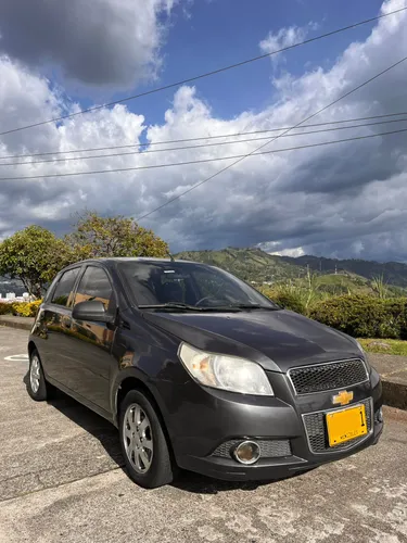 Chevrolet Aveo Emotion 2.011 excelente estado