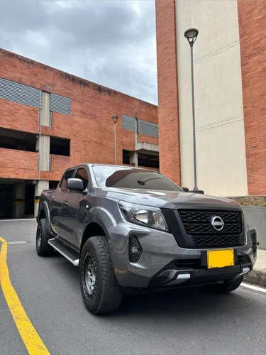 NISSAN FRONTIER SABANERA 4X2 2024