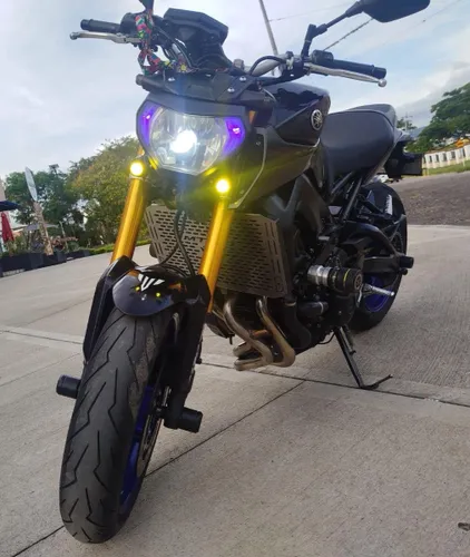 Vendo YAMAHA MT 09 mod 2015