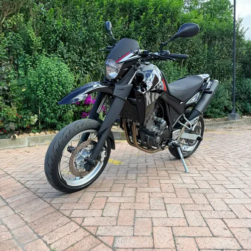 Yamaha XT660R