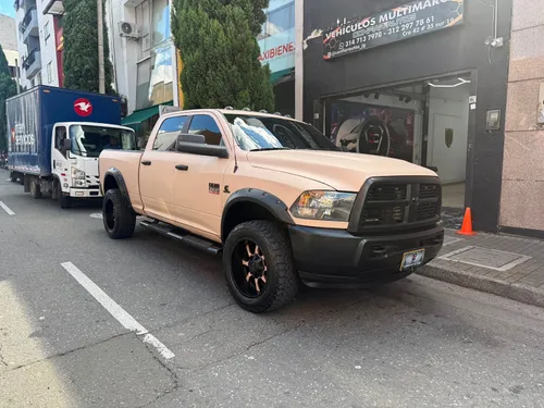 DODGE RAM 2.500 4X4 DIESEL 6.700 CUMIS 2011