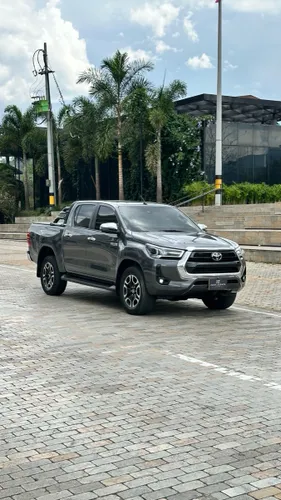 Toyota Hilux SRX 2025 Diesel Blindada