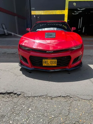 Chevrolet Camaro SS 6.2 V8