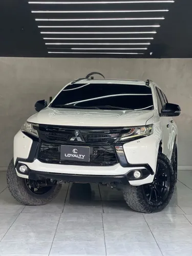 Mitsubishi Montero Sport 3.0 4WD B2