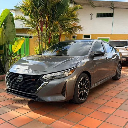 Nissan Sentra SR 2025