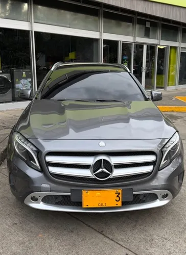 Mercedes Benz GLA 200 - MODELO 2015 - 75.000 KMTS