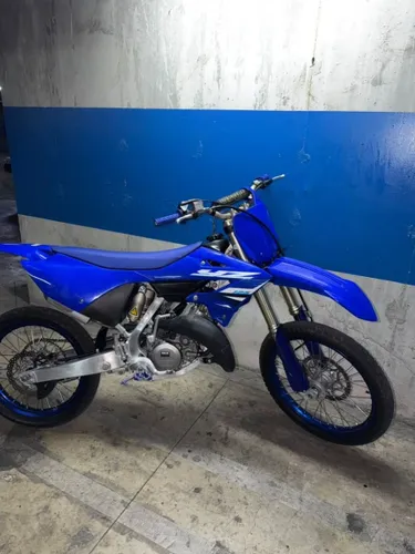YAMAHA YZ 125