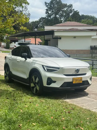 Volvo EC40 eléctrica como nueva