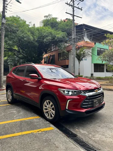 CHEVROLET TRAKER LT