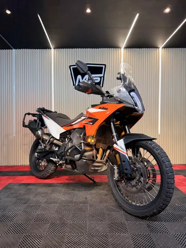 KTM 890 ADVENTURE