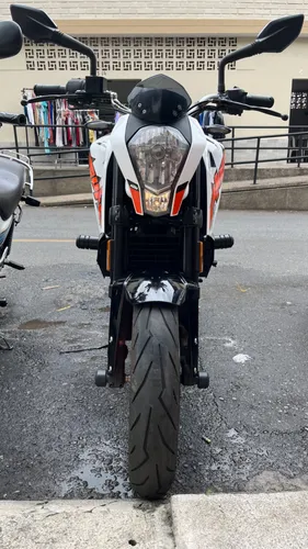 KTM DUKE 200