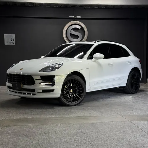 Porsche Macan 2021