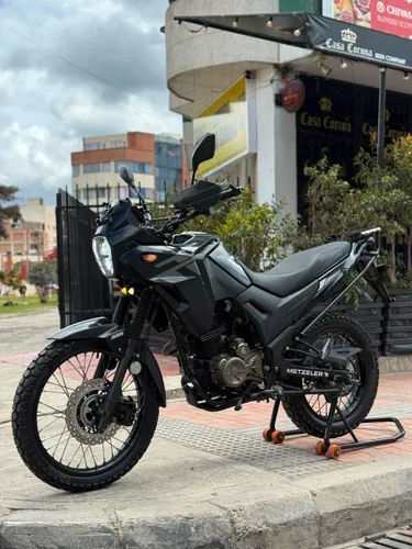 AKT TT DS RALLY  200 ABS