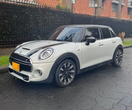 Mini Cooper S 2.0 Turbo At 5 Pt