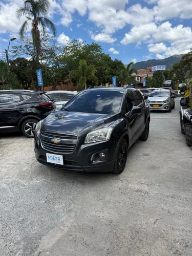 CHEVROLET TRACKER LT