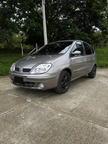 Renault  Scenic 2004