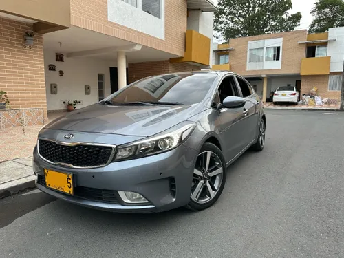Kia Cerato Pro Segunda Generacion 2018 Full Equipo