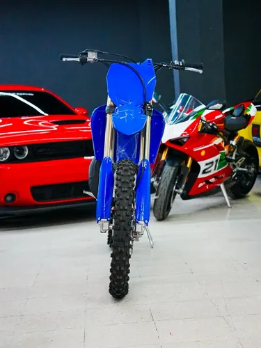 YAMAHA YZ 125