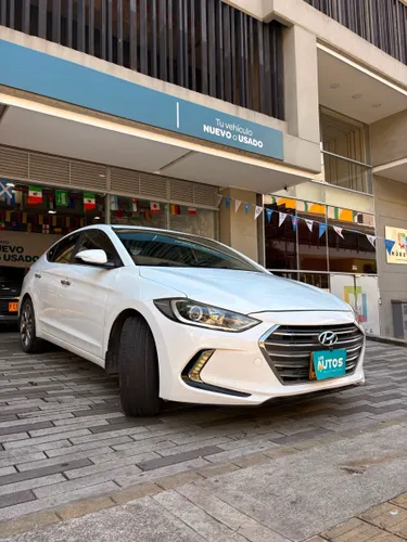 HYUNDAI NEW ELANTRA GLS 2.017 AT