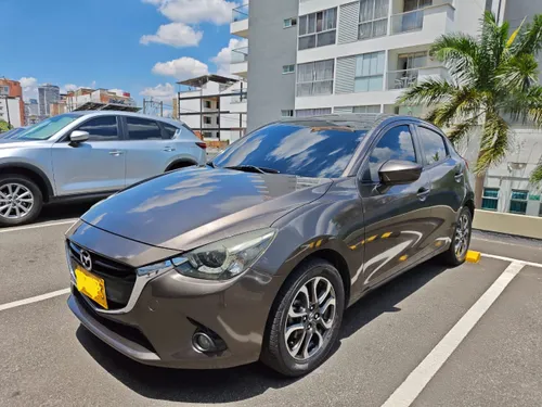 MAZDA 2 GRAND TOURING SKYACTIV