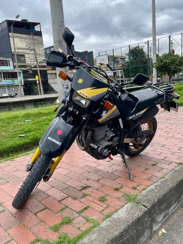 Suzuki DR 650