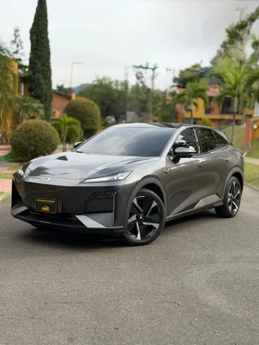 Deepal S07 1.5 Híbrida 2025