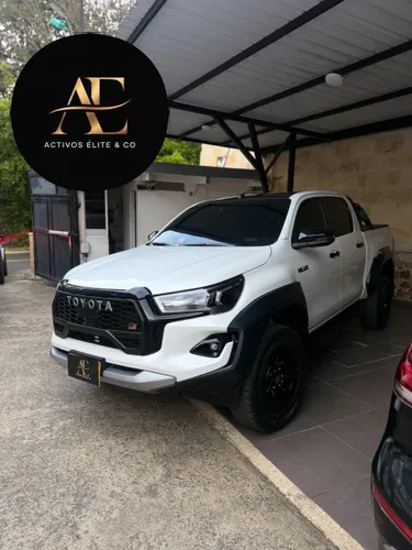 Toyota Hilux gr