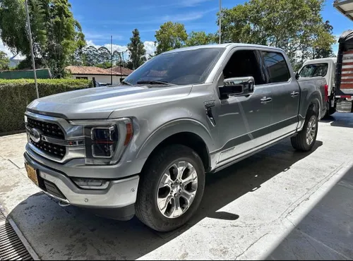 Ford F-150 Platinum 2023